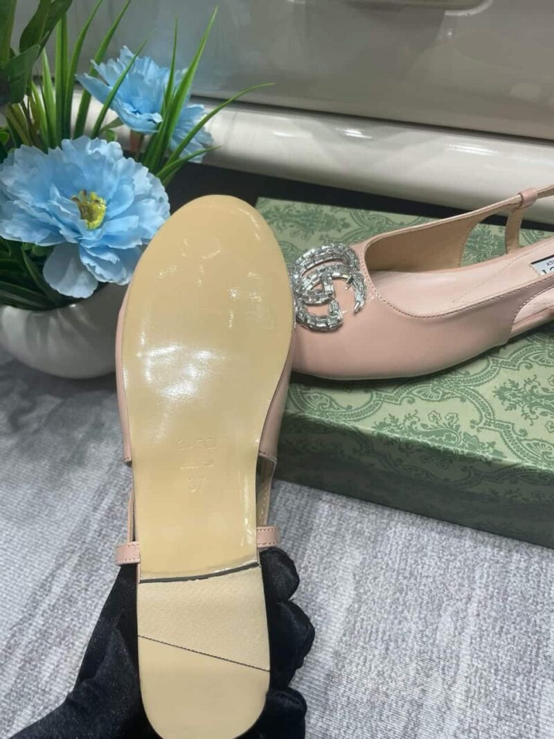Alternative view of GUCCI LOGO EMBELLISHED SLINGBACK FLATS LIGHT PINK