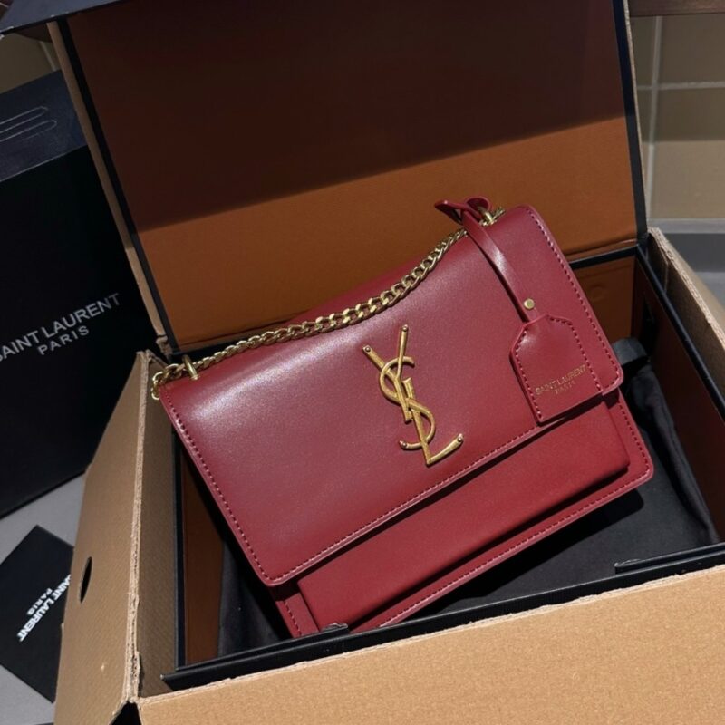 Alternative view of SAINT LAURENT SUNSET MEDIUM CHAIN BAG IN SMOOTH LEATHER RED 22CM 442906D420W6805