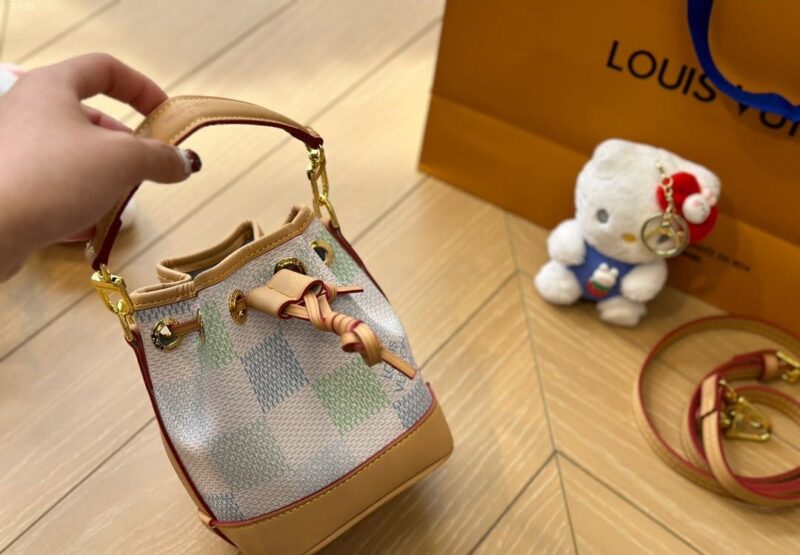 Alternative view of LOUIS VUITTON NANO NOÉ DAMIER CANVAS PISTACHIO 16CM N40640