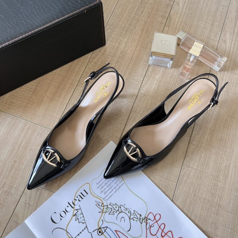 Alternative view of VALENTINO VLOGO SHINY LEATHER LEATHER HEELS IN BLACK