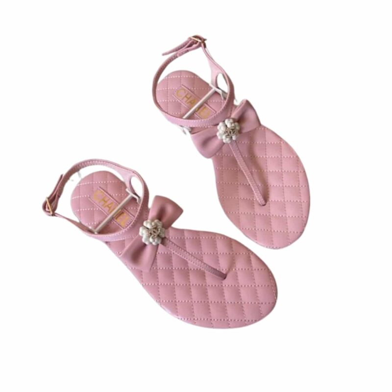 CHANEL PINK QUILTED LEATHER WITH WHITE CAMELLIA CC LOGO BOW THONG SANDALS