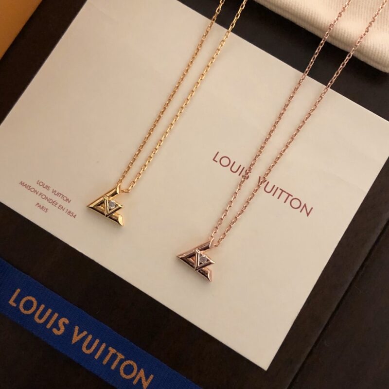 Alternative view of LOUIS VUITTON LV VOLT ONE NECKLACE ROSE GOLD 18K Q93813