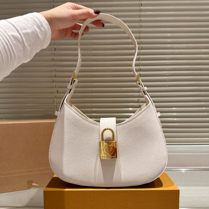 Alternative view of LOUIS VUITTON LOW KEY SHOULDER BAG QUARTZ 25CM M24990