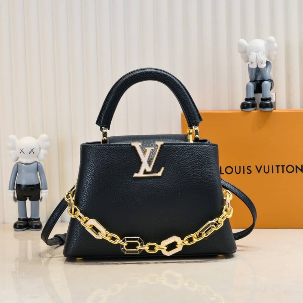 LOUIS VUITTON CAPUCINES BB BAG WITH CHARM BLACK 27CM - Image 2