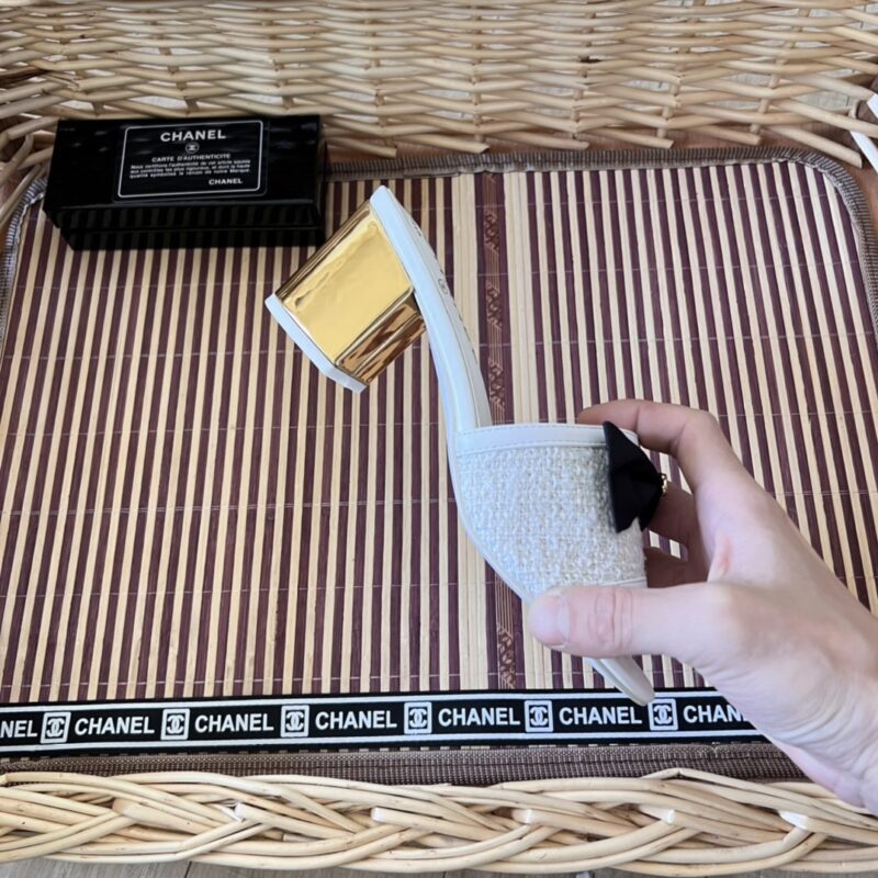 Alternative view of CHANEL GROSGRAIN RIBBON BOW FLAT SANDAL TWEED WHITE