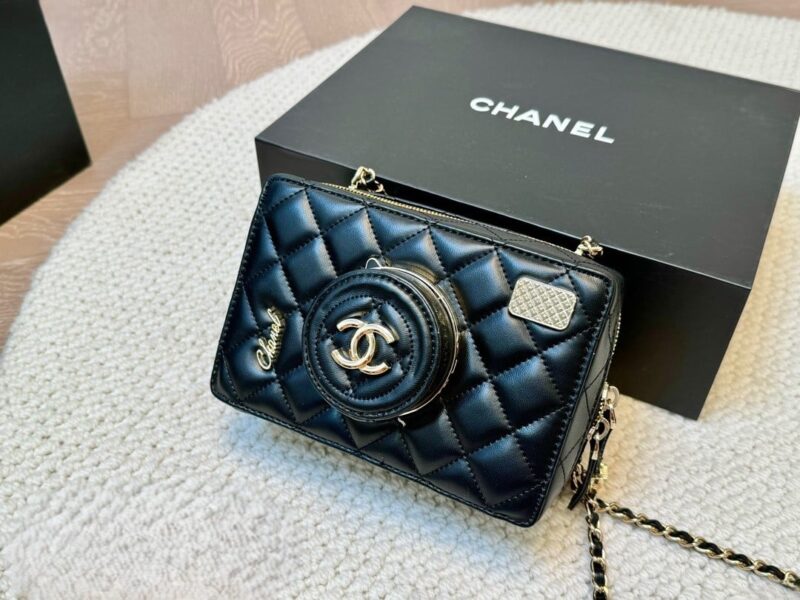 Alternative view of CHANEL CAMERA BAG BLACK 18CM AS4817 B16255 94305