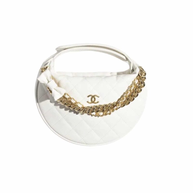 CHANEL POUCH GRAINED SHINY WHITE 17CM AP3943 B16288 10601