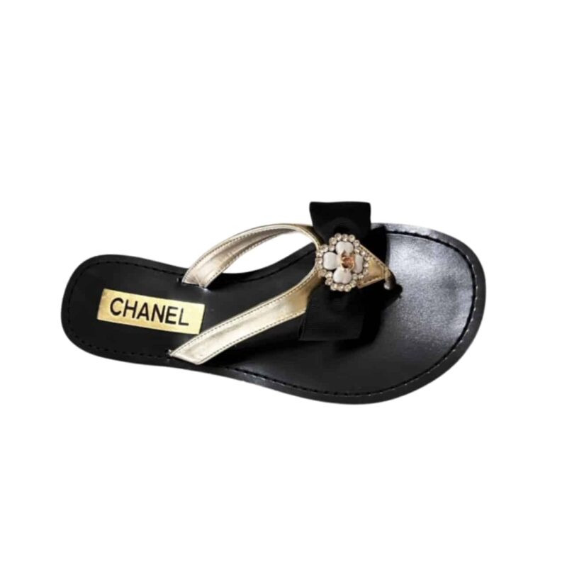 CHANEL THONG SLIDE WHITE CAMELLIA CC LOGO BOW BLACK