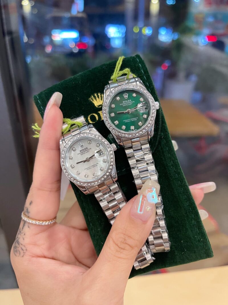 Alternative view of ROLEX LADY DATEJUST 28 SILVER JUBILEE DIAMOND DIAL IN GREEN 31MM
