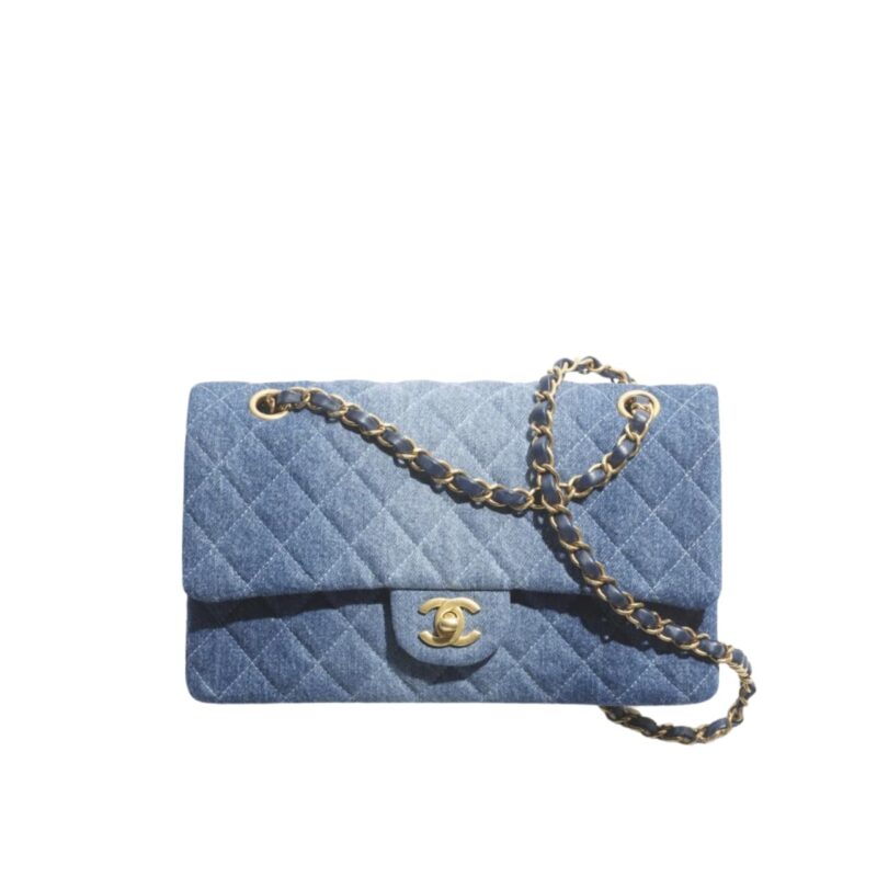 CHANEL CLASSIC HANDBAG WASHED DENIM AND GOLD TONE METAL BLUE 19CM A01112 B16747 NX158