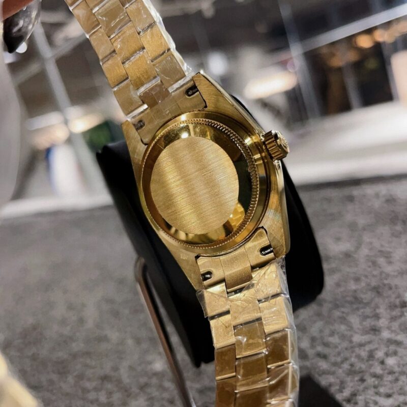 Alternative view of ROLEX LADY DATEJUST 28 CORNFLOWER BLUE DIAL GOLD 18K 28MM 279138BLSRDP