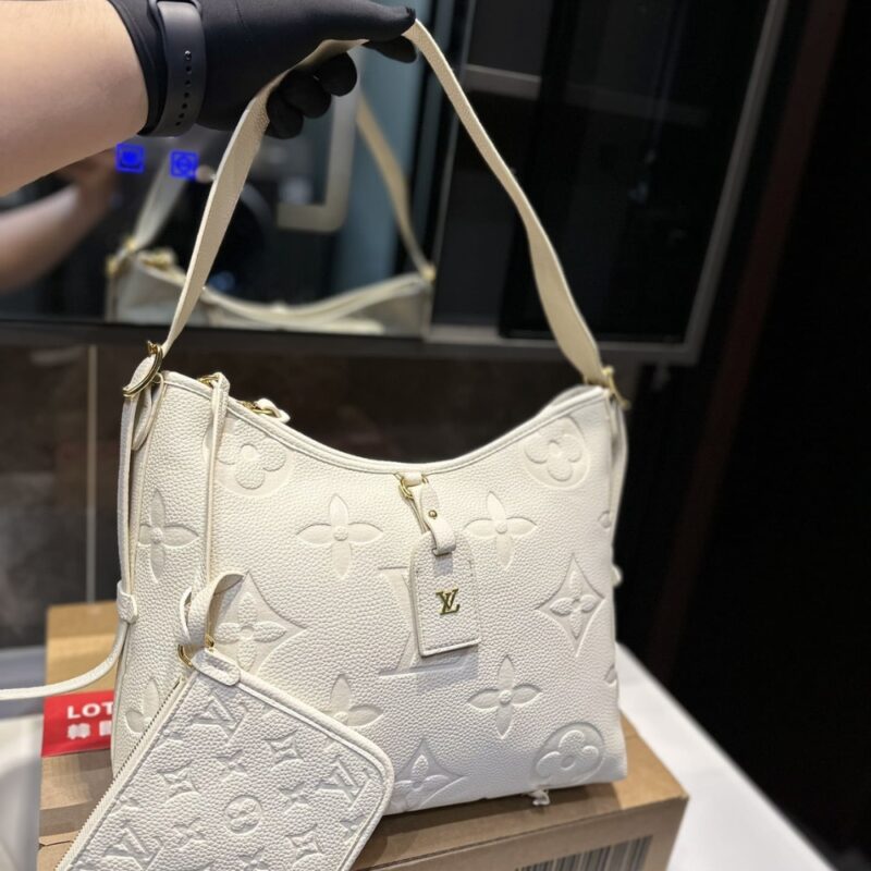 Alternative view of Louis Vuitton Carryall PM White 30Cm