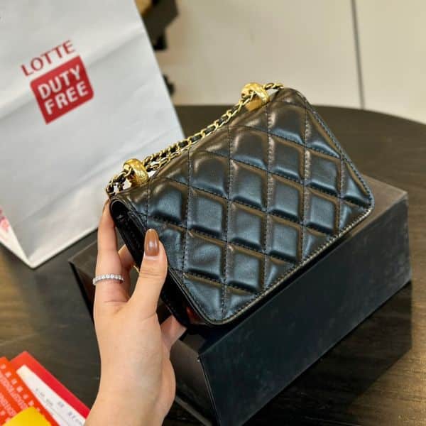 Alternative view of CHANEL FLAP BAG WITH SILVER HARDWARE BLACK 21CM