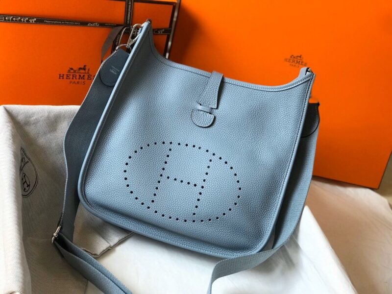 Alternative view of HERMES CLEMENCE EVELYNE PM 25CM CIEL BLUE