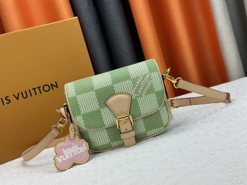 Alternative view of LOUIS VUITTON MONTSOURIS MESSENGER BAG GREEN 20CM N40665