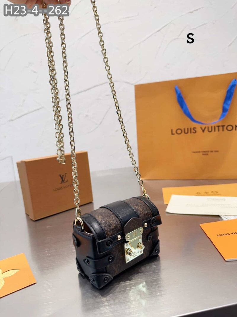 Alternative view of LOUIS VUITTON MINI ESSENTIAL TRUNK 11CM M68566