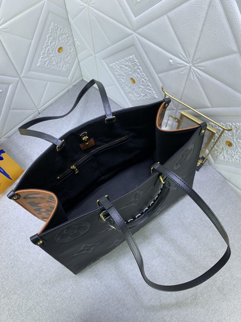 Alternative view of LOUIS VUITTON CRAFTY ONTHEGO GM BLACK 41CM