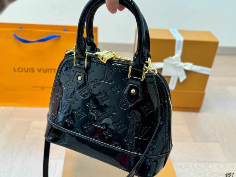 Alternative view of LOUIS VUITTON ALMA BB MONOGRAM VERNIS LEATHER BLACK 25CM
