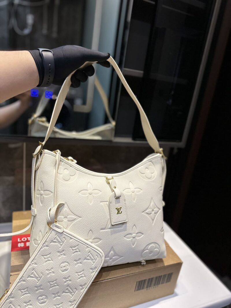 Alternative view of LOUIS VUITTON CARRYALL PM WHITE 30CM