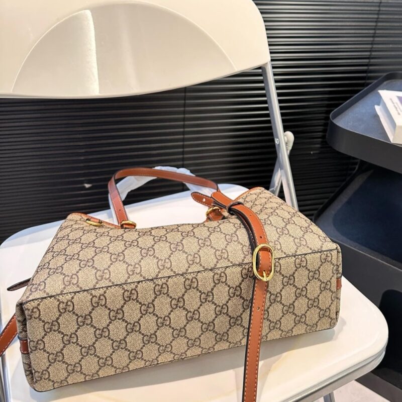 Alternative view of GUCCI GG EMBLEM SMALL TOTE BAG BEIGE AND DARK BROWN 31CM