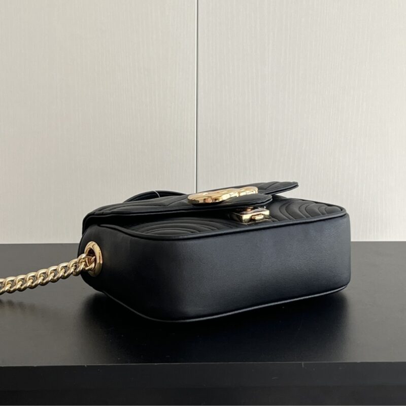 Alternative view of GUCCI GG MARMONT MINI SHOULDER BAG BLACK 17CM