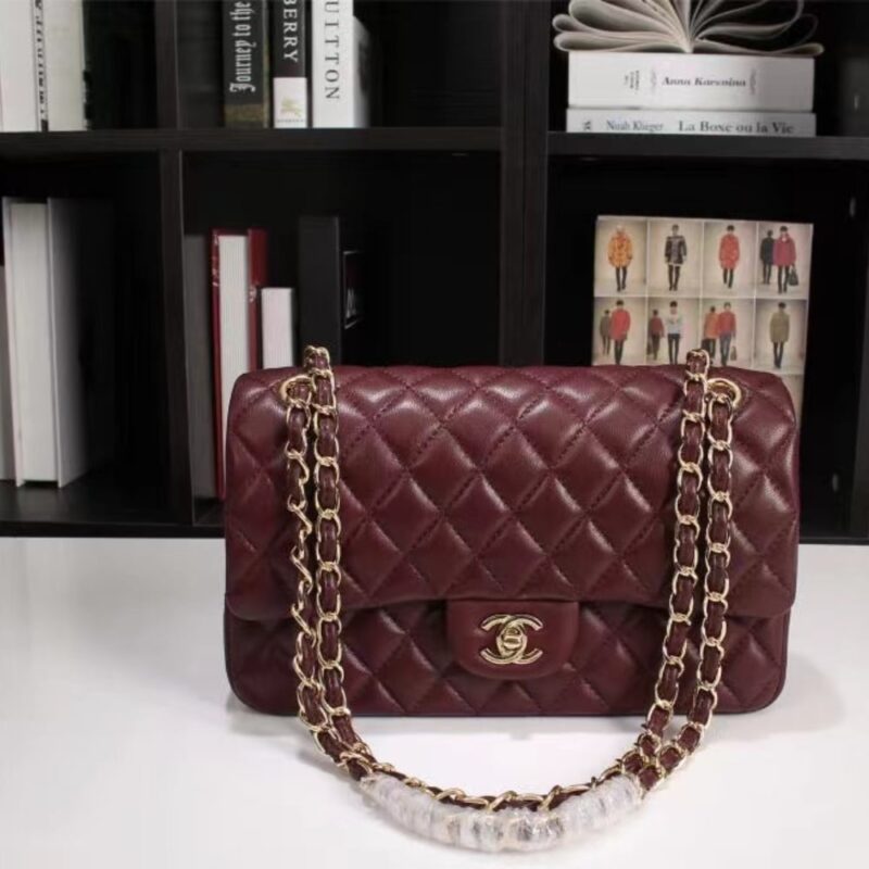 Alternative view of CHANEL CLASSIC HANDBAG RED 25CM