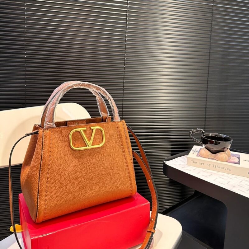 Alternative view of VALENTINO GARAVANI ALLTIME HANDBAG IN ALMOND 26CM 5W2B0Q18IMZ ZG1