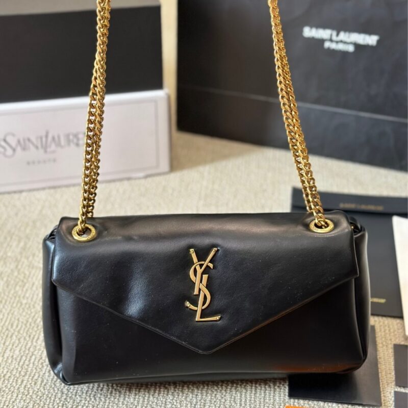 Alternative view of SAINT LAURENT CALYPSO SMALL IN PLUNGED BLACK 27CM 734153AACQO1000