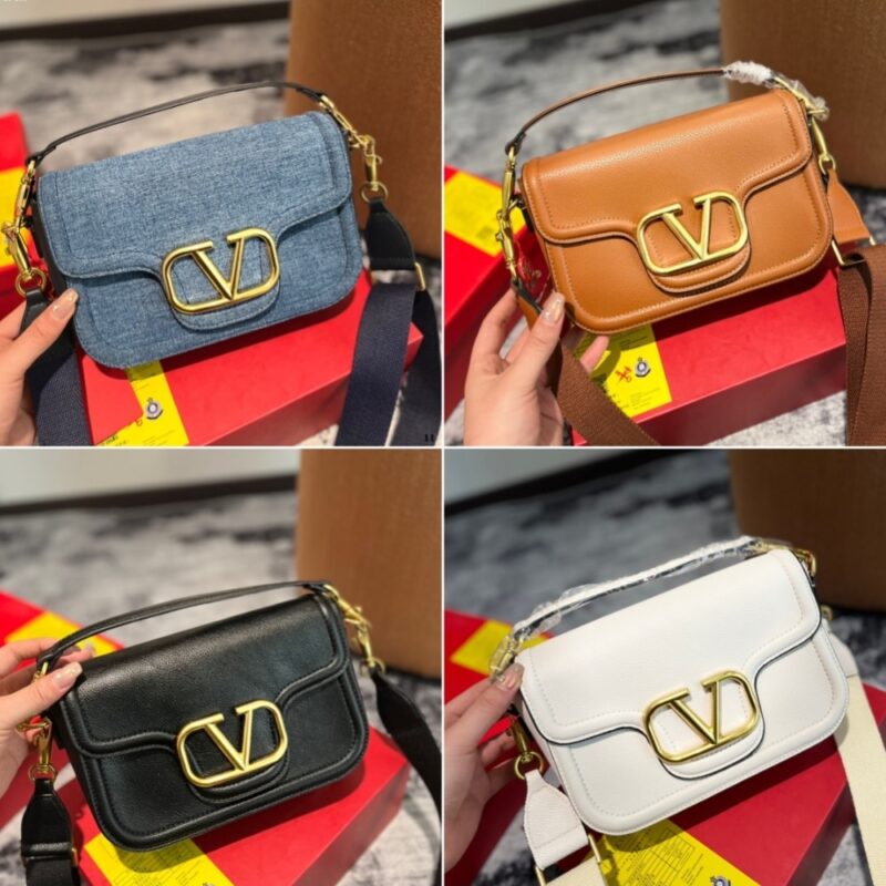 Alternative view of VALENTINO GARAVANI ALLTIME GRAINY SHOULDER BAG BLACK 23CM 5W0B0N20IMZ 0NO