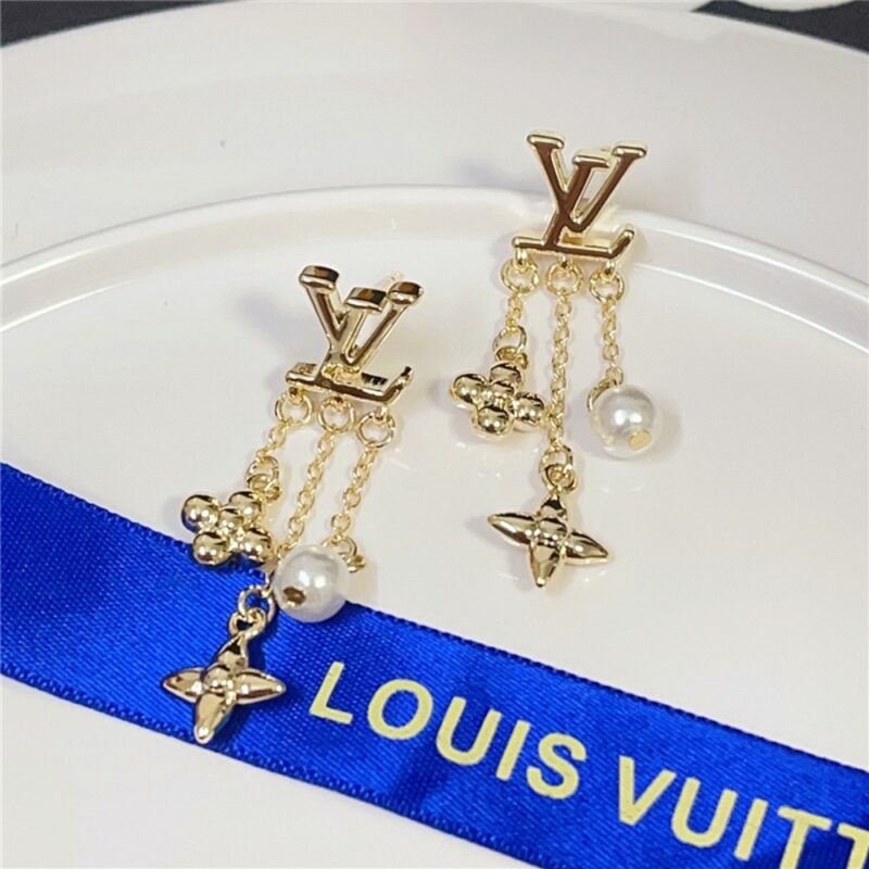 Alternative view of LOUIS VUITTON LOUISA EARRINGS M01574