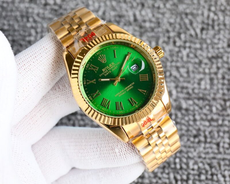 Alternative view of ROLEX DATEJUST ROMAN NUMERAL DIAL GOLD IN GREEN 41MM