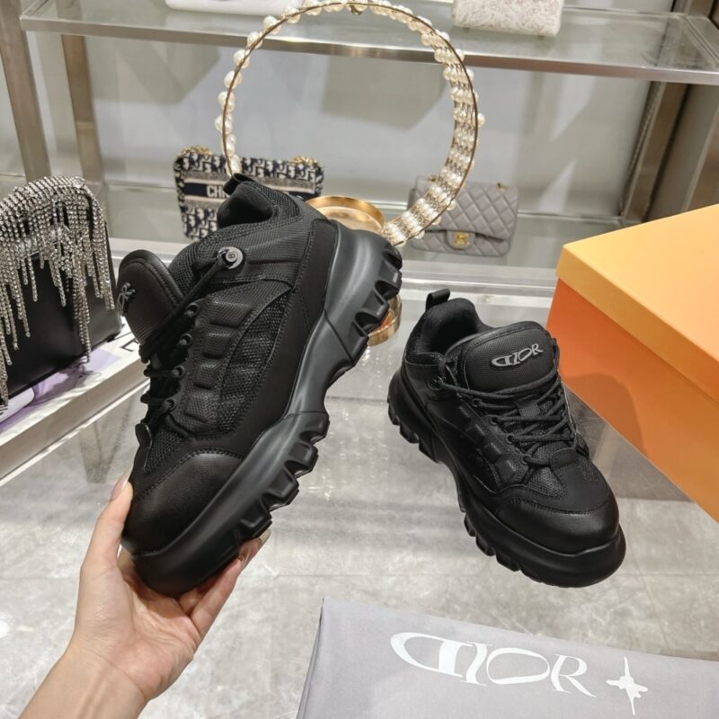 Alternative view of DIOR X LEWIS HAMILTON DIOR SNOW DERBY LIMITED AND NUMBERED EDITION BLACK