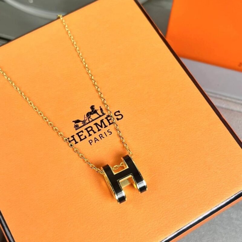 Alternative view of HERMES MINI POP H PENDANT NECKLACE BLACK AND GOLD