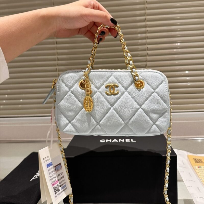 Alternative view of CHANEL MATELASSE FLAP CAVIAR BAG WITH CHAIN MINT BLUE 20CM