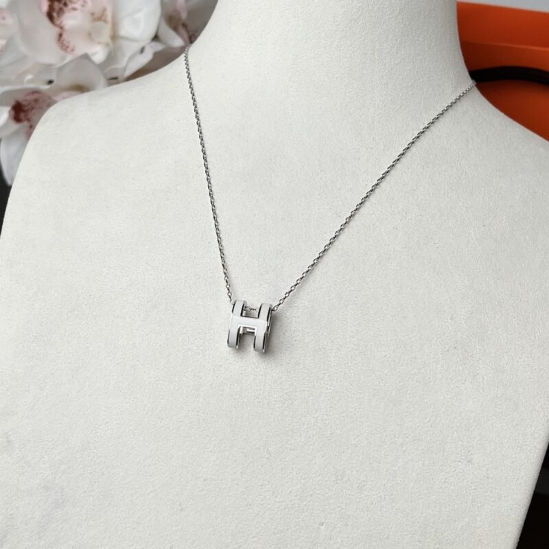 Alternative view of HERMES MINI POP H PENDANT NECKLACE WHITE AND SILVER