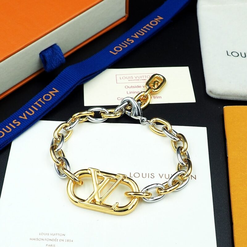 Alternative view of LOUIS VUITTON EVERYDAY CHAIN LV BRACELET GOLD AND SILVER