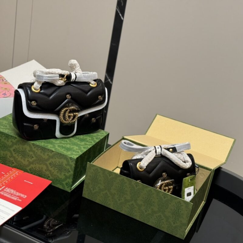 Alternative view of GUCCI GG MARMONT SMALL SHOULDER BAG BLACK 26CM 443497AACPG