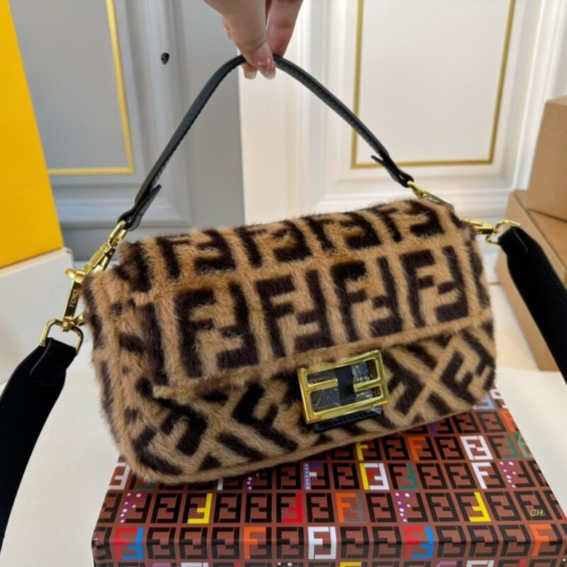 Alternative view of FENDI BAGUETTE SHEEPSKIN BAG BROWN 26CM