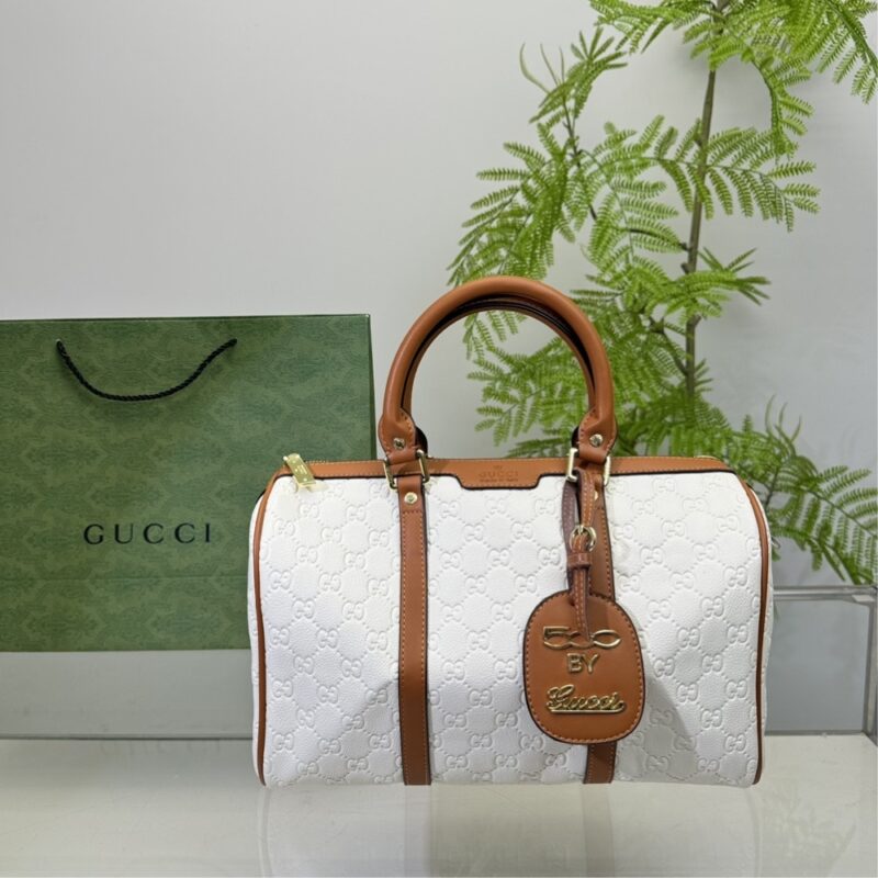 Alternative view of GUCCI TOTE BAG CANVAS LEATHER CROSSBODY HANDBAG WHITE 33CM
