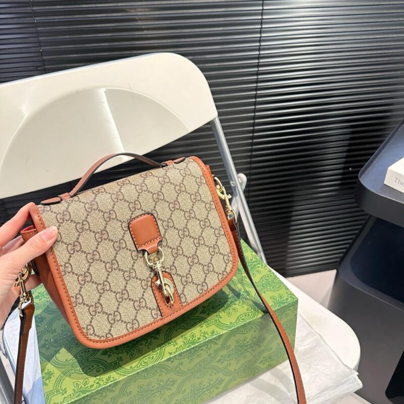 Alternative view of GUCCI GG EMBLEM MINI SHOULDER BAG BEIGE AND DARK BROWN 20CM ‎815211 FAD6L 9758