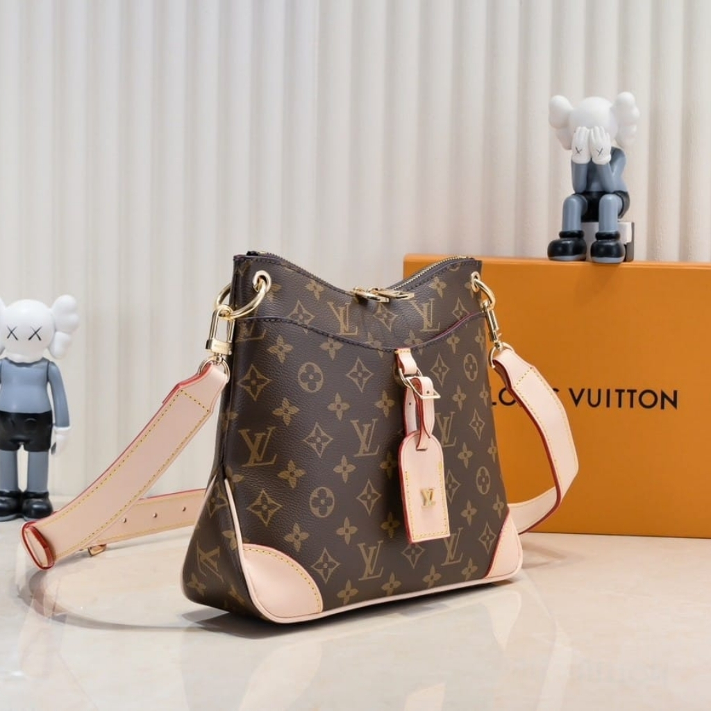 Louis Vuitton Odéon PM Monogram Canvas Beige 28cm - Image 3