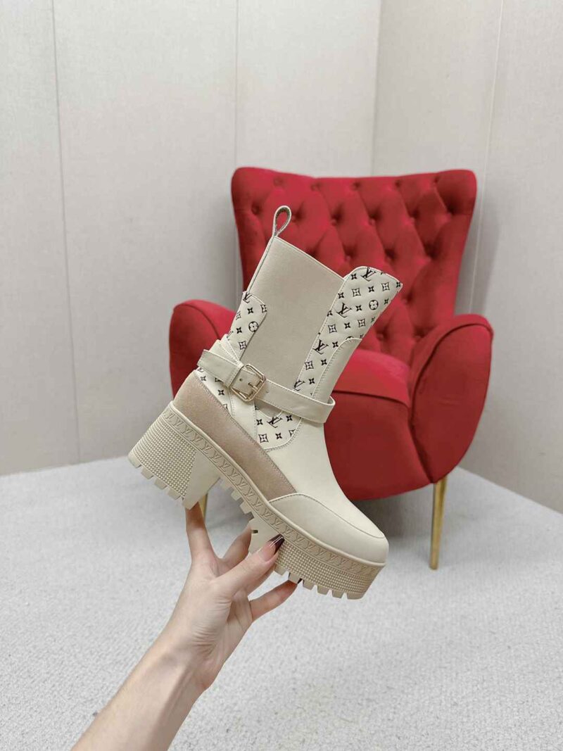 Alternative view of LOUIS VUITTON LAUREATE PLATFORM CHELSEA BOOT BEIGE 1ACAA1