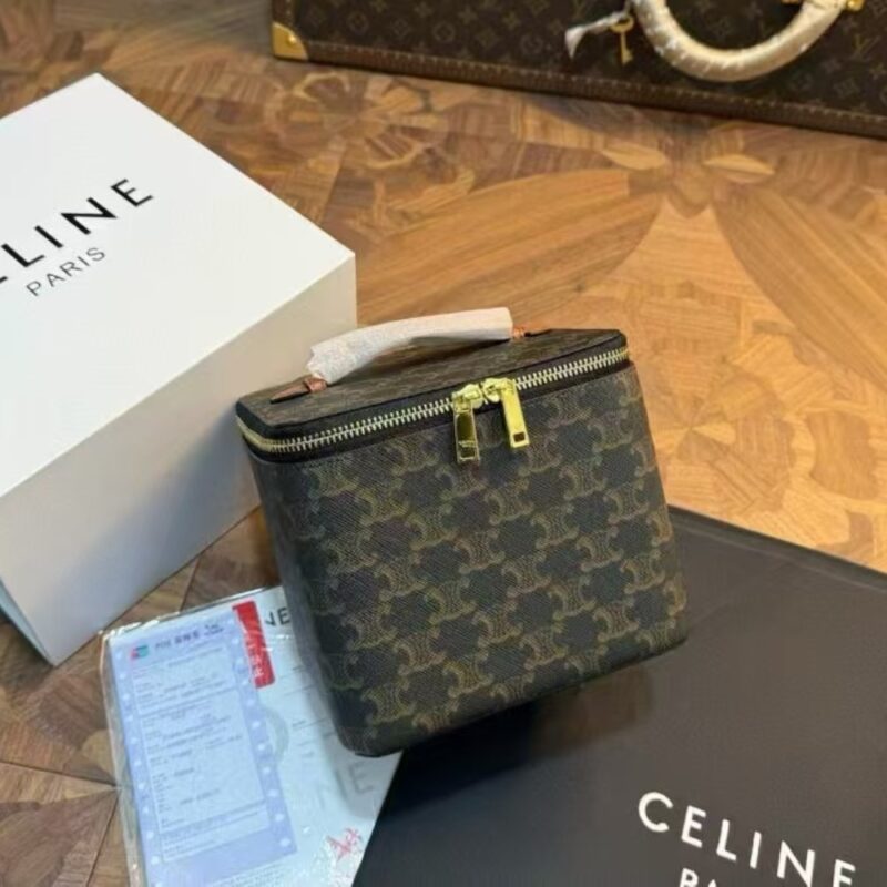 Alternative view of CELINE SQUARE VANITY CASE IN TRIOMPHE CANVAS AND 18CM