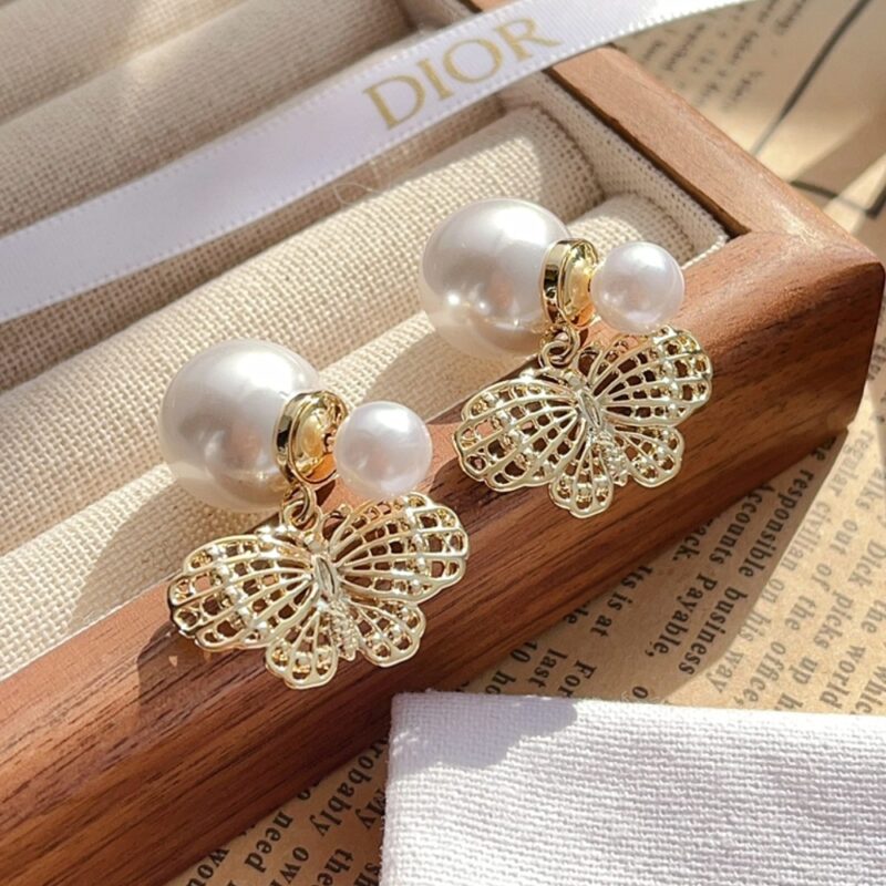 Alternative view of DIOR TRIBALES EARRINGS GOLD-FINISH METAL AND WHITE RESIN PEARLS E3768WOMRS D301