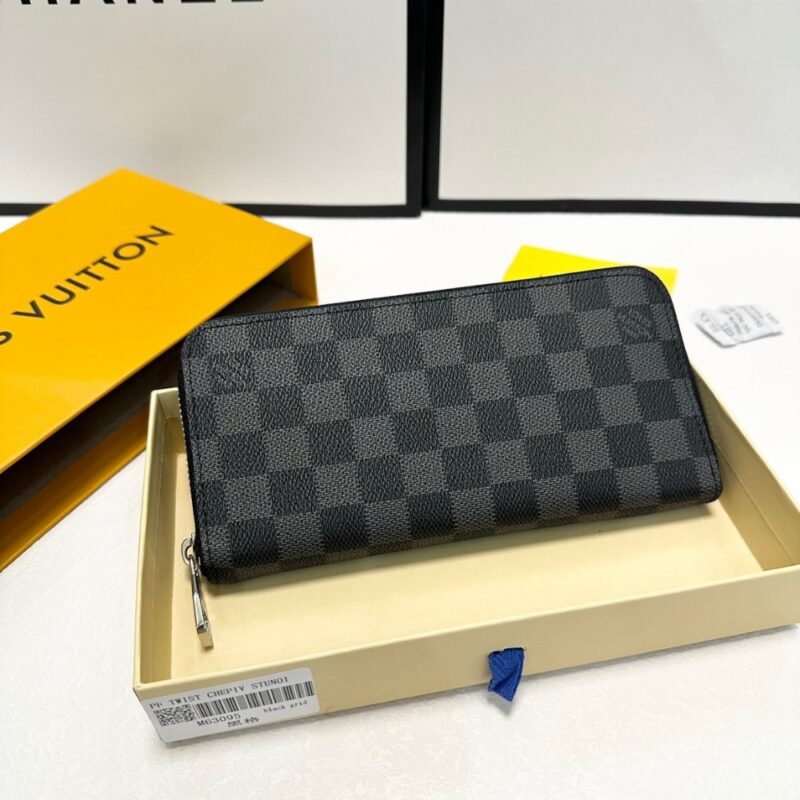 Alternative view of LOUIS VUITTON LOUIS ZIPPY VERTICAL LONG WALLET BLACK 20CM 8829462E11BC