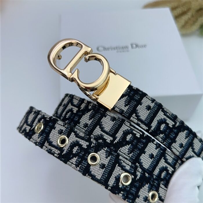 Alternative view of DIOR 30 MONTAIGNE REVERSIBLE BELT BLUE IN GOLD 20MM