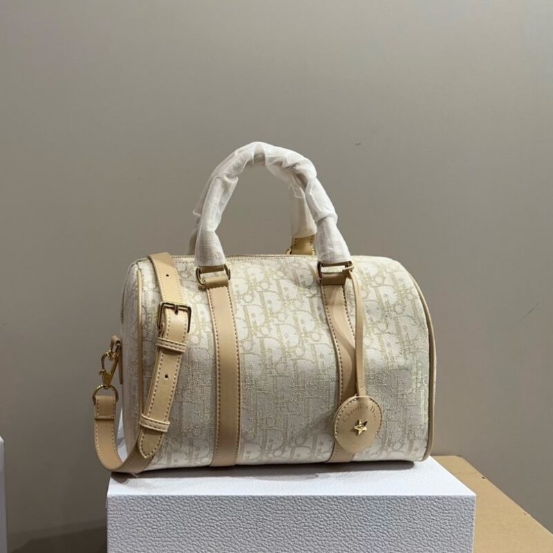 Alternative view of DIOR GROOVE 25 BAG OBLIQUE JACQUARD NATURAL 25CM M1365UTZQ M925