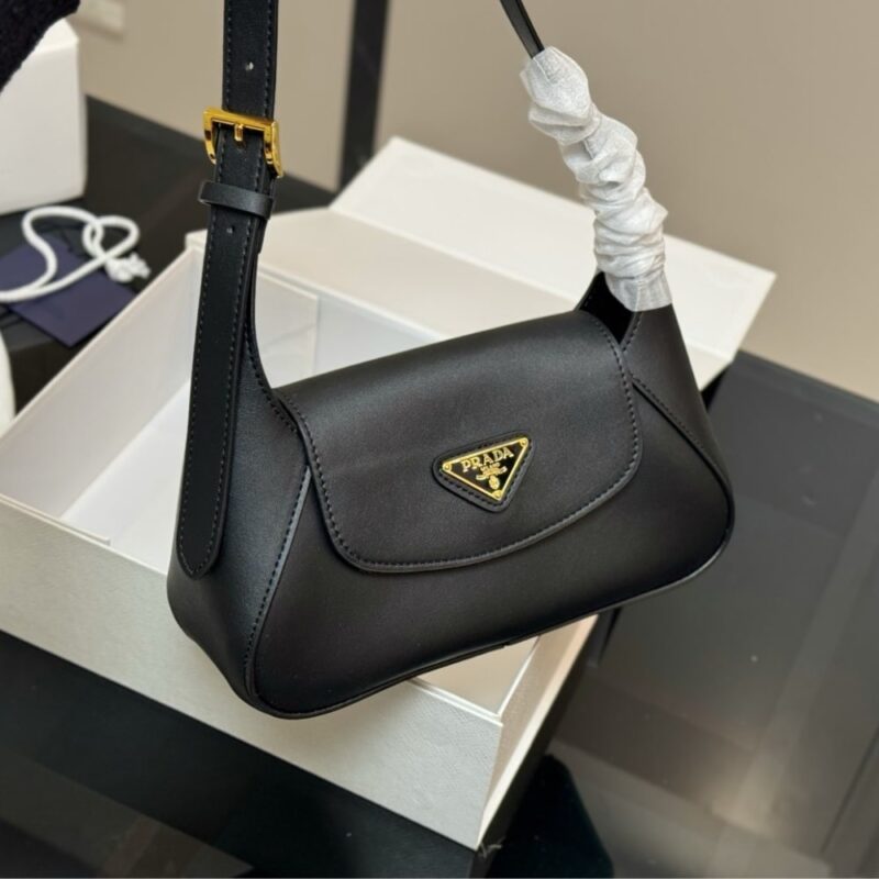 Alternative view of PRADA TRIANGLE LOGO SHOULDER BAG BLACK 24CM
