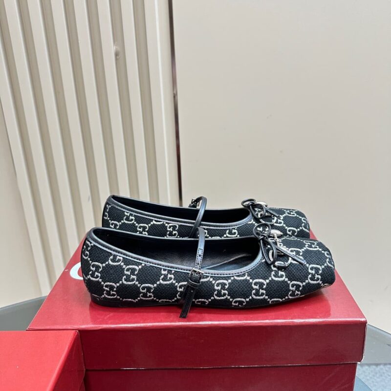 Alternative view of GUCCI WOMEN'S HORSEBIT BALLET FLAT BLACK