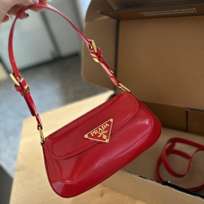 Alternative view of GIFT SET: PRADA PATENT SHOULDER BAG CHERRY RED & SAFFIANO WALLET RED